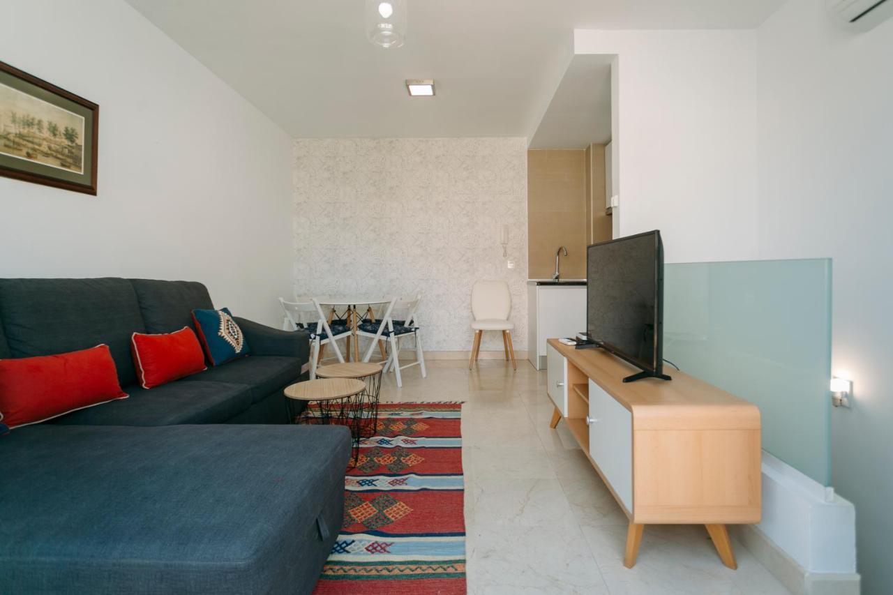 O&l Lumbreras: Bright Duplex With Private Terrace Appartement